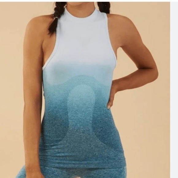 Gymshark Blue Ombré Seamless Vest Racerback Tank Medium - Picture 5 of 14